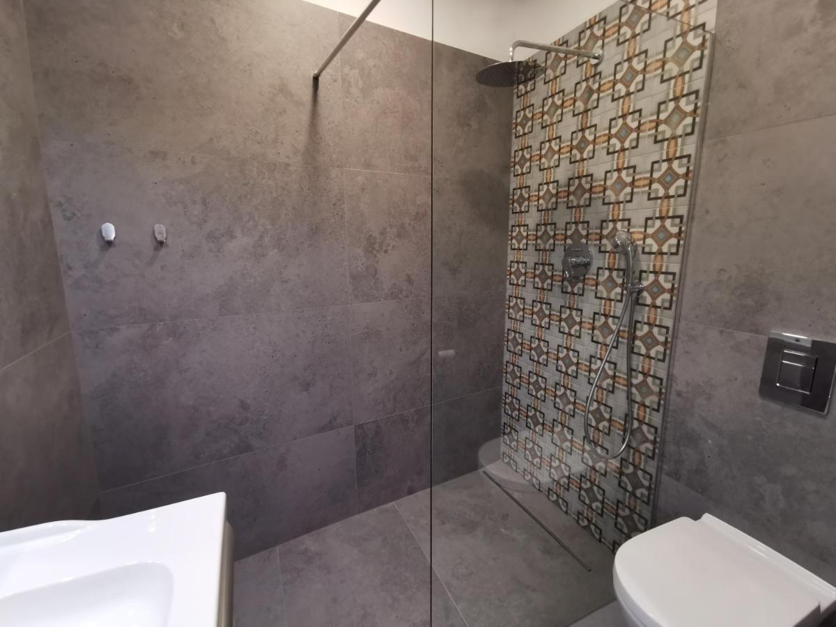 Nowe Apartamenty Zamkowa Vis A Vis Wawelu Krakau Buitenkant foto